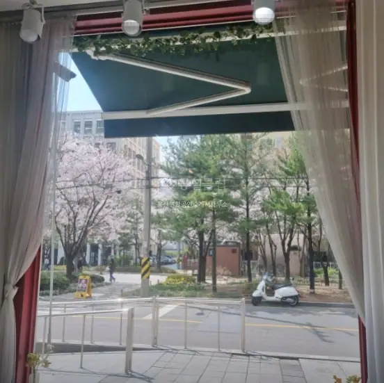 아현동 상가 월세 5.4평 1,500만 / 70만
