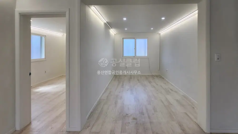 청파동2가 사무실 월세 36.8평 3,000만 / 258만